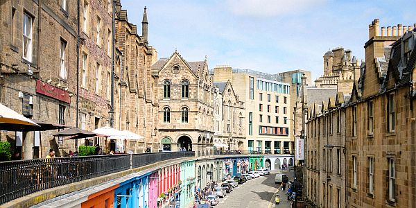 Shops in Victoria Street in Edinburgh